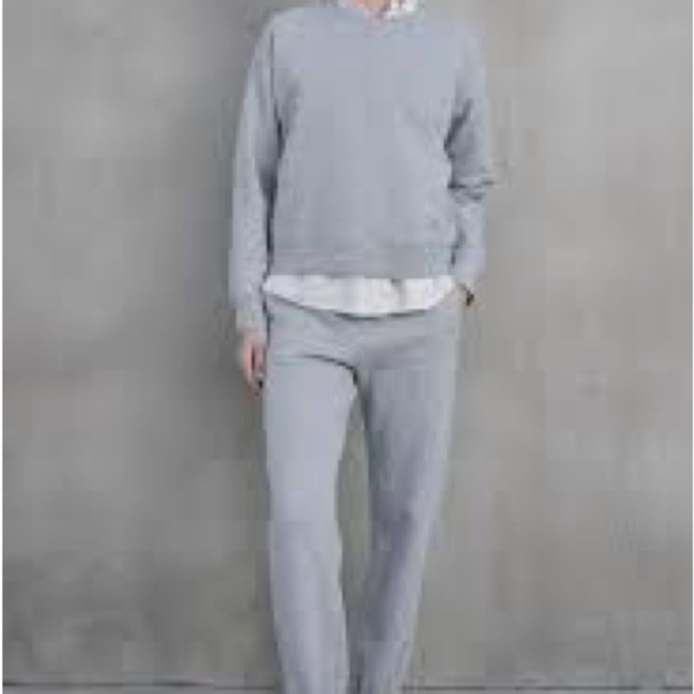 Velvet by Jenny Graham Ynez Gray Crewneck Sweatshirt - Picture 2 of 4